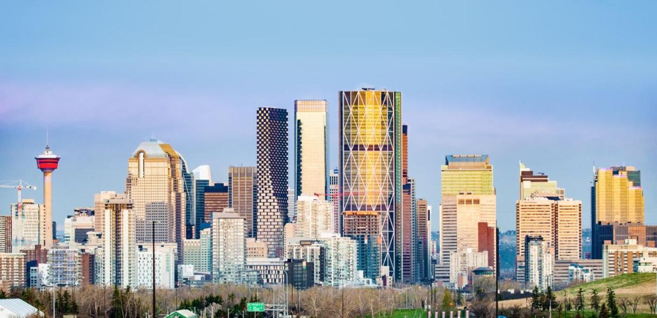 Mt Pleasant Nw 2 Bedrooms 500 YYC Eksteriør bilde